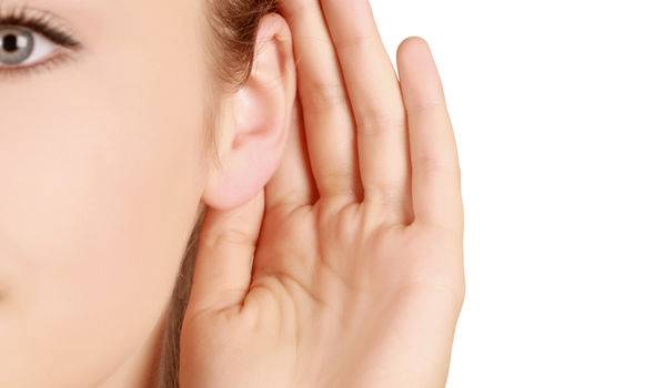 چگونه گوش هایمان را شست و شو دهیم