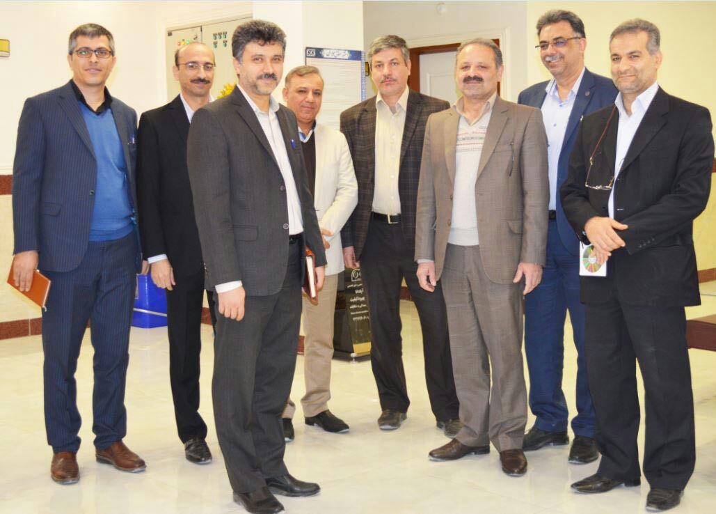 بازدید مدیران ارشد بانک های ملی و رفاه استان خوزستان از توانمندی ها و فرصت های سرمایه گذاری در بیمارستان فوق تخصصی آپادانا